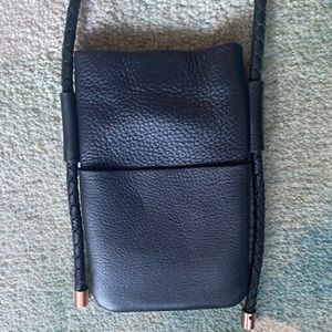 Leather mobile crossbody